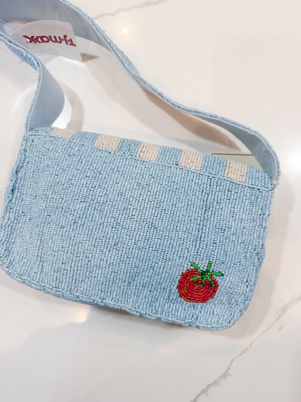 Viral Beaded Bag with Pasta Design - Picture 3 of 4